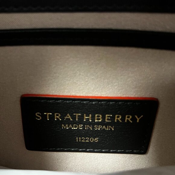 Strathberry East/West bag in bi color Black/Diamond with Fire Edge - Picture 6 of 12